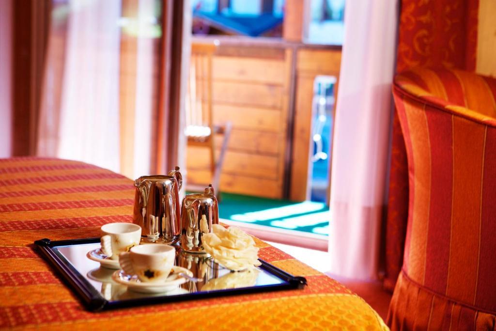 Hotel Caminetto Folgarida Luaran gambar